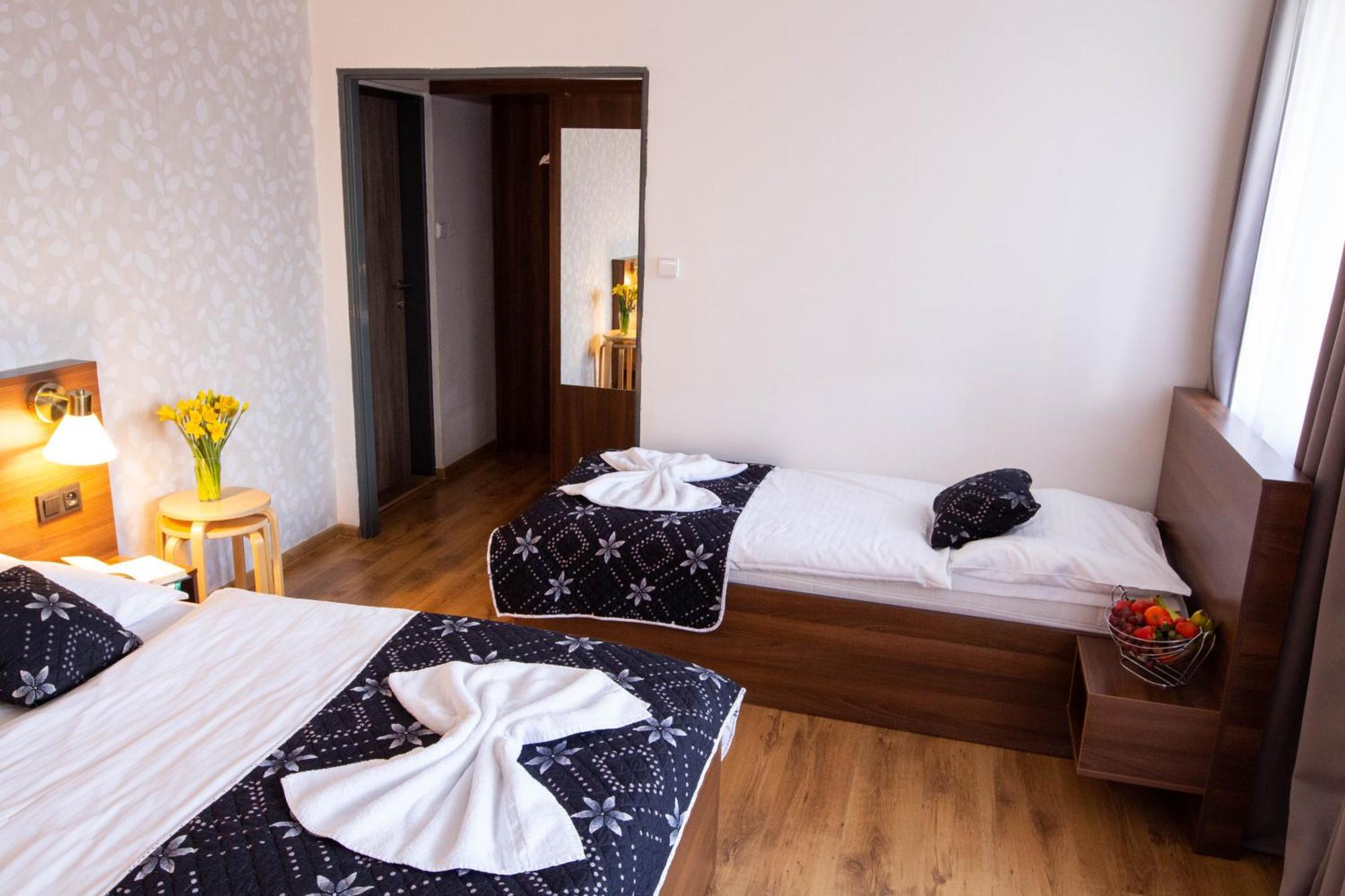 Hotel Vincent Luhacovice Exterior photo