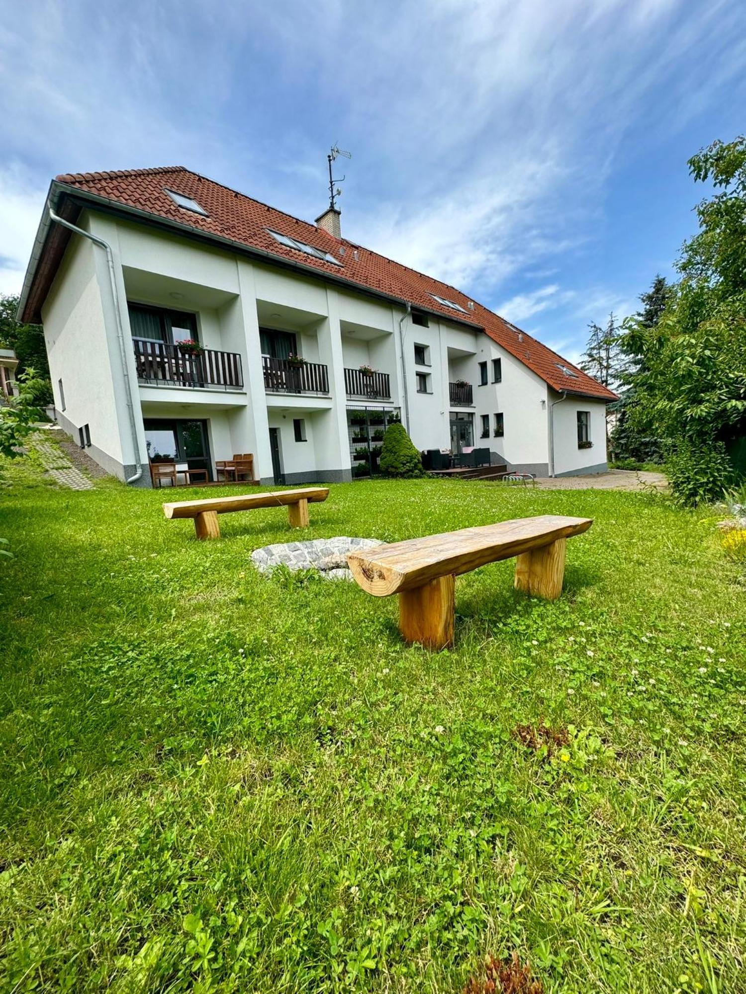 Hotel Vincent Luhacovice Exterior photo
