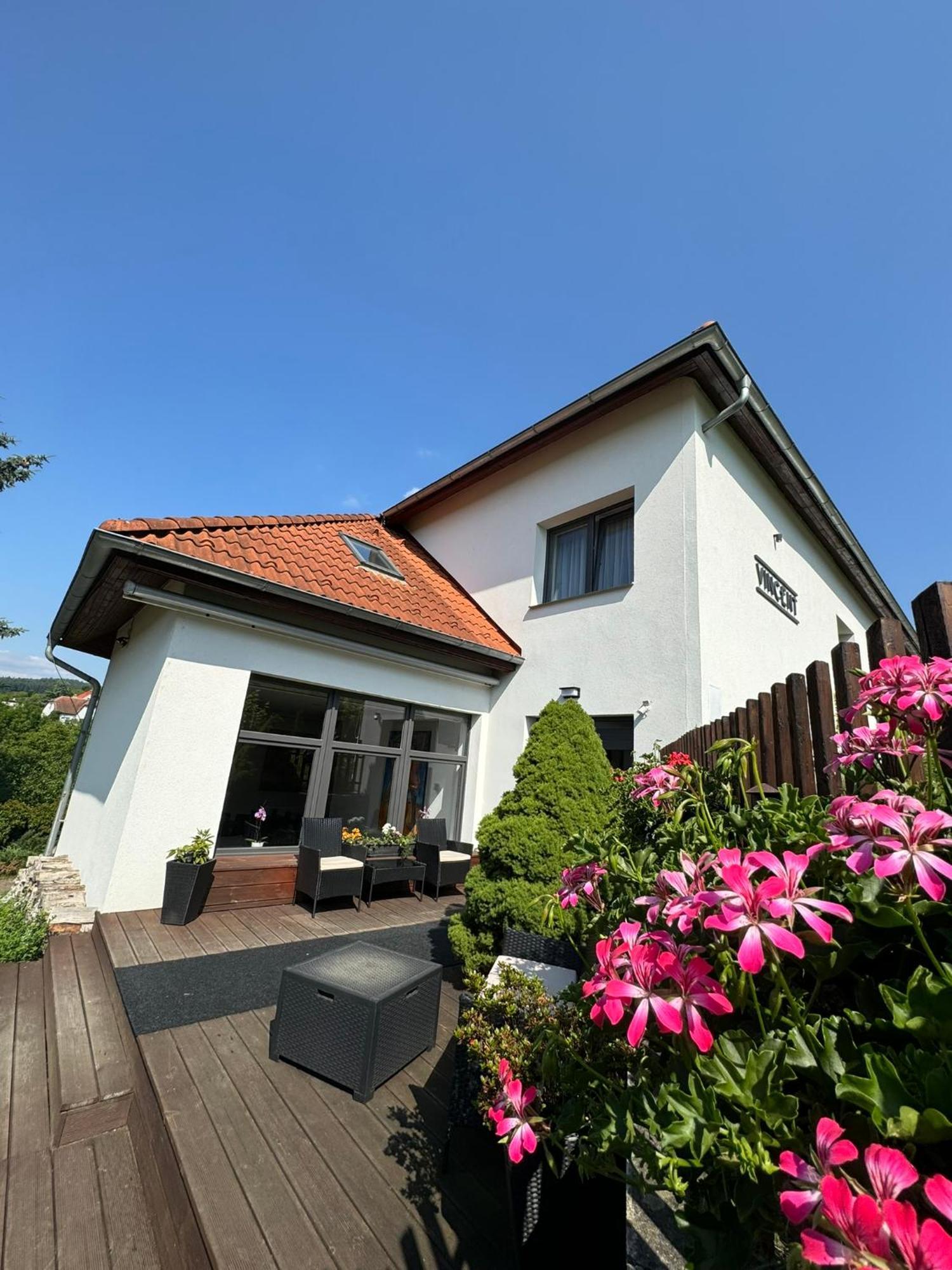 Hotel Vincent Luhacovice Exterior photo